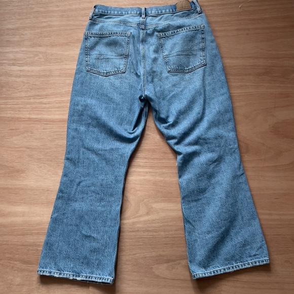 American Eagle Highest Rise 90's Flare US 10 Short L26" blue distressed - Picture 7 of 8